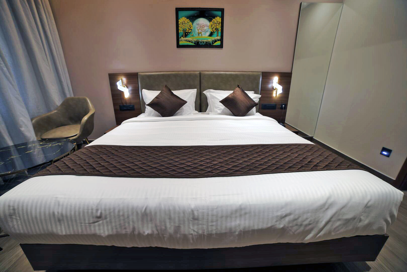 Deluxe Valentino Room