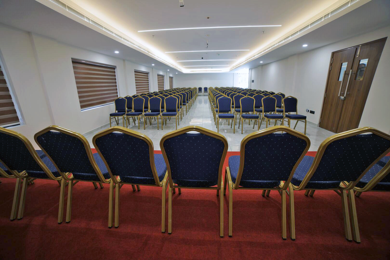 Dona Retreat UI Photo